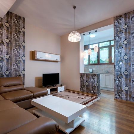 Family Apartment - Comfort In The Center Burgas by Eksteriør bilde